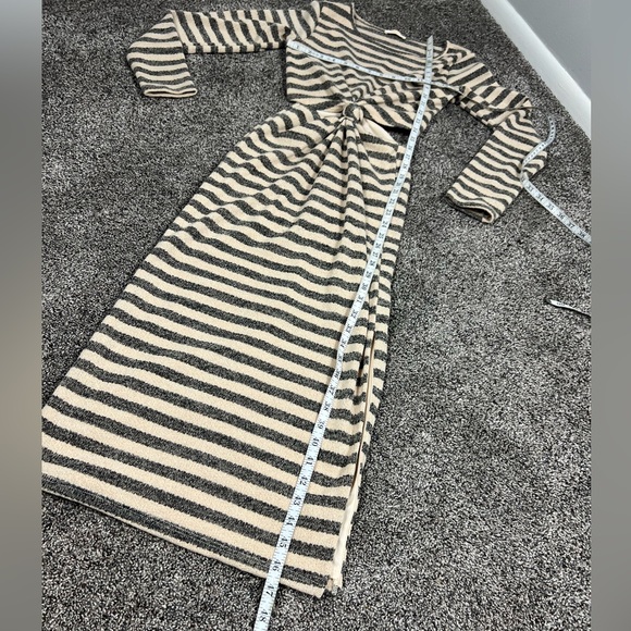 Anthropology’s.  Chrysanthemum Dress Sz. S - Picture 7 of 13